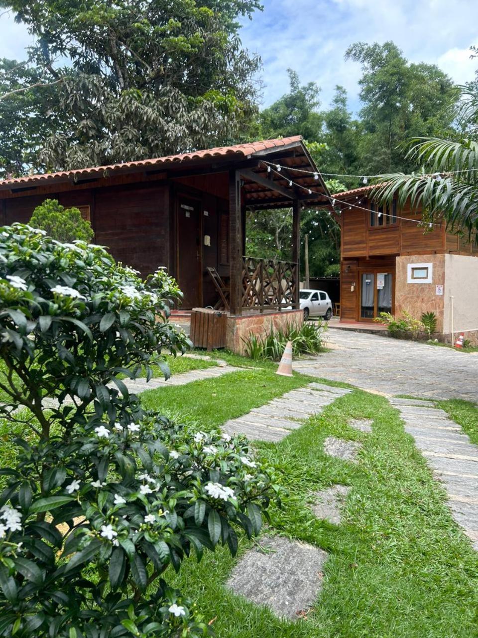 Monte Suico - Chales Para Locacao غواراميرانغا المظهر الخارجي الصورة